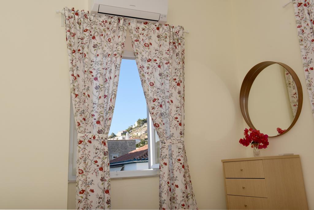 Kalogiannis Apartments هيدرا المظهر الخارجي الصورة