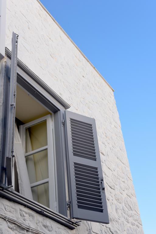 Kalogiannis Apartments هيدرا المظهر الخارجي الصورة
