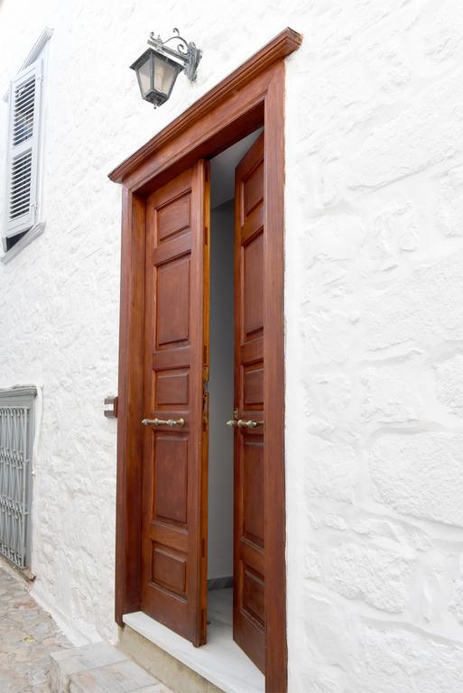 Kalogiannis Apartments هيدرا المظهر الخارجي الصورة